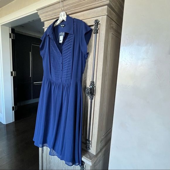 City Chic Navy Pleated Front Dress NEW Plus Size 16 - Picture 9 of 14